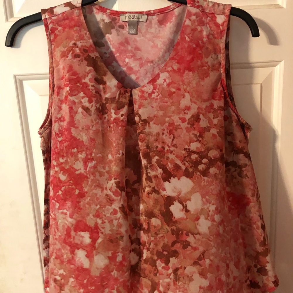 Sleeveless top